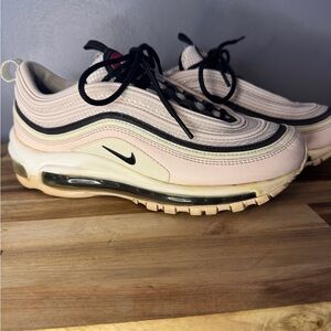 Nike Women's Pink and Black airmax